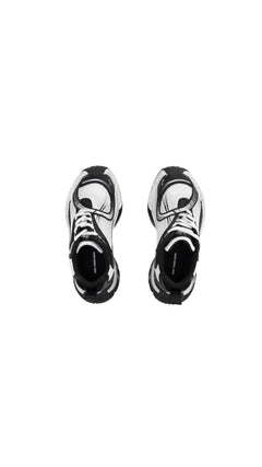 Black and White The Fusion Retro Running Shoes