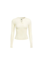 Apricot-colored Cable Knit Long-sleeved Sweater - ANN ANDELMAN