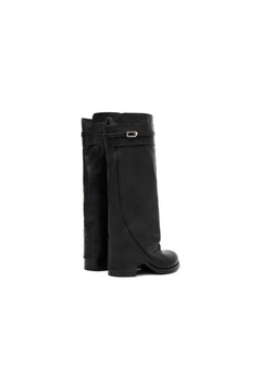 Black Round-toe Boots - ANN ANDELMAN