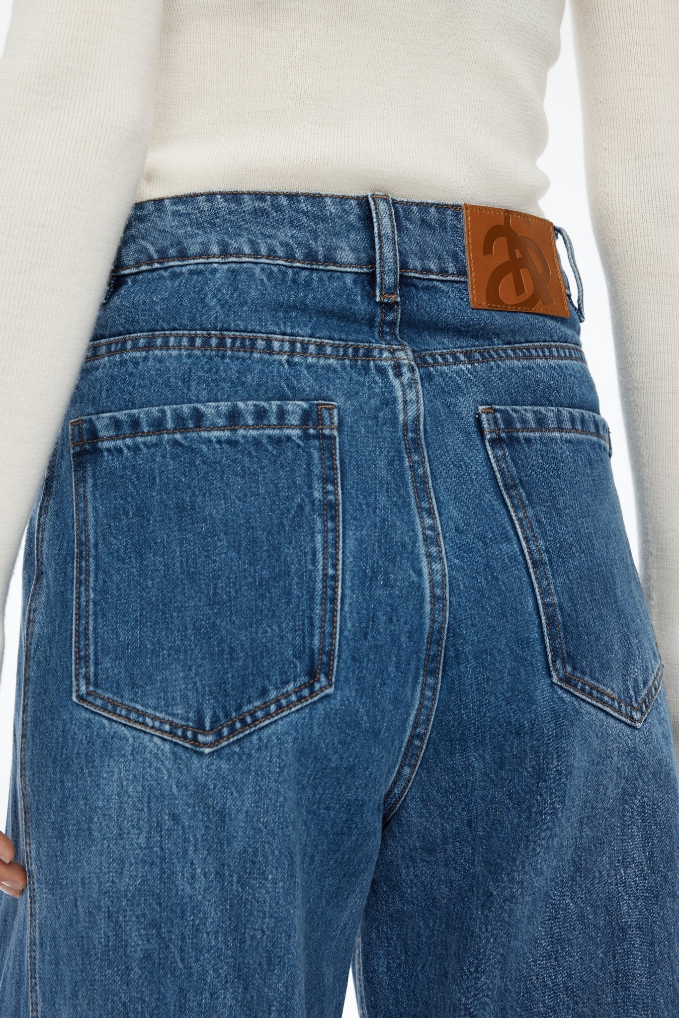 Jill Jeans – Hell Bunny