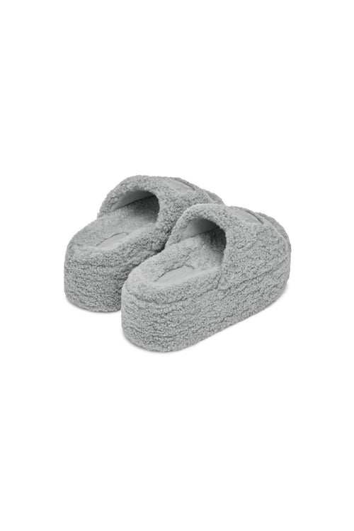 Grey Fluffy Slippers - ANN ANDELMAN