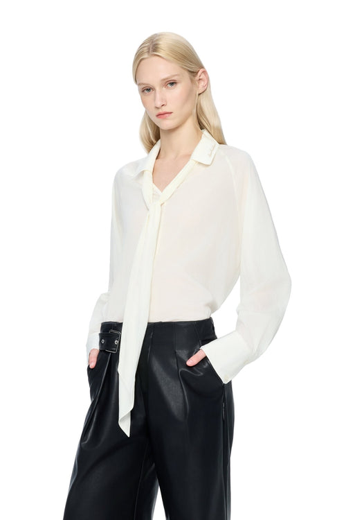 Off-white Detachable Ribbon Pullover Shirt - ANN ANDELMAN