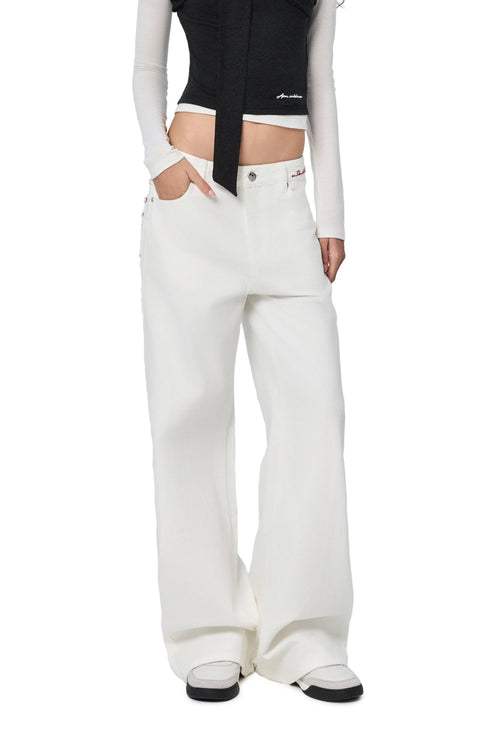 White 520 Embroidered Pockets Jeans - ANN ANDELMAN