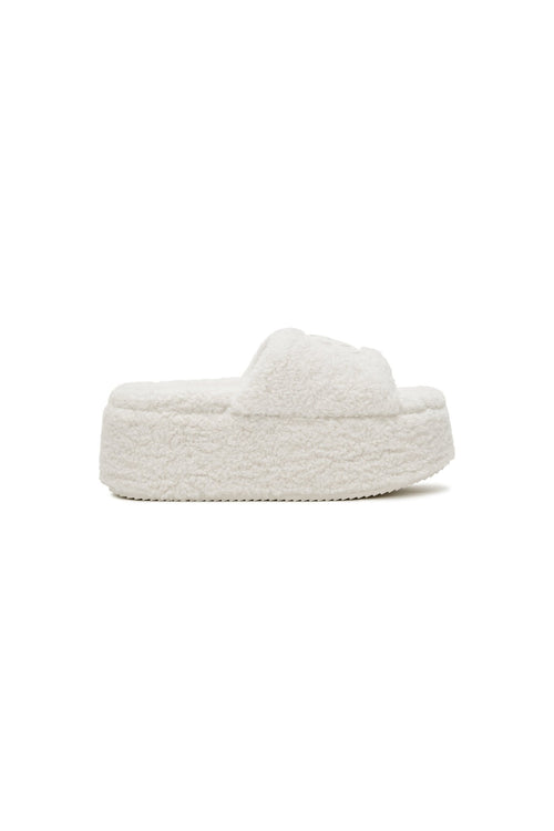 White Fluffy Slippers - ANN ANDELMAN