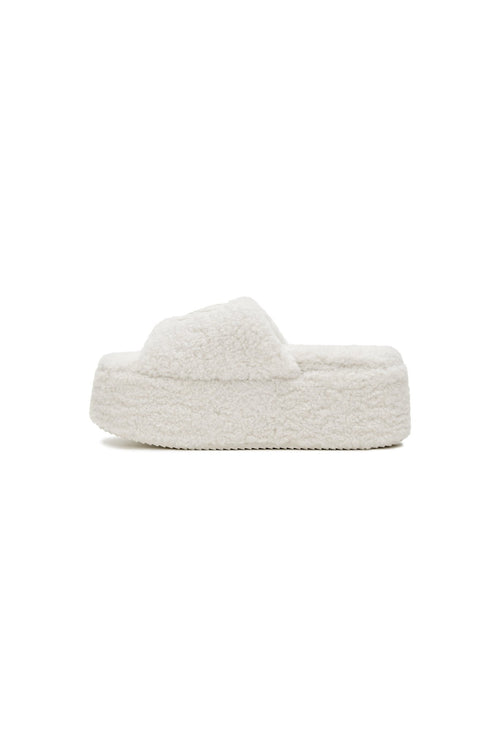 White Fluffy Slippers - ANN ANDELMAN