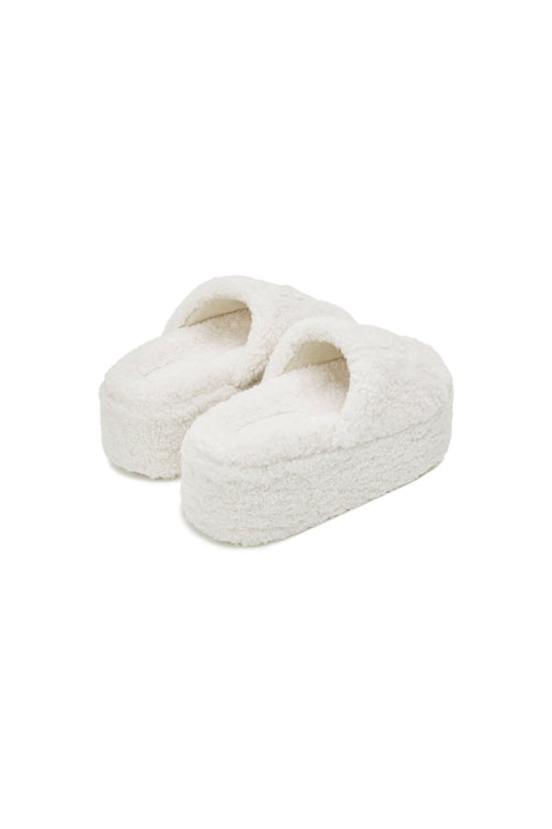 White Fluffy Slippers - ANN ANDELMAN