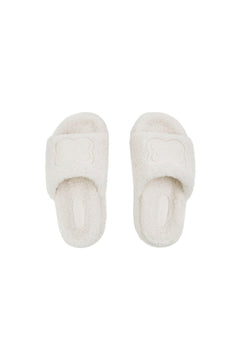 White Fluffy Slippers - ANN ANDELMAN